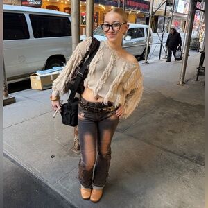 Meet your Posher, Alyssa